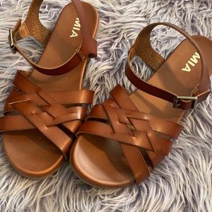 MIA brown sandals